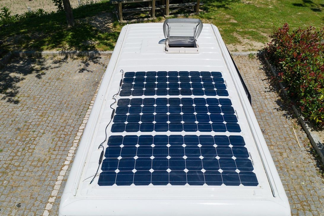 Placas solares para autocaravanas: todo lo que necesitas saber